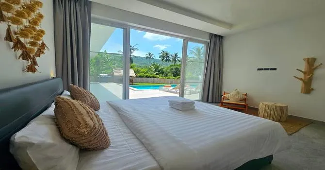 Aurina Villa  Bedroom 1