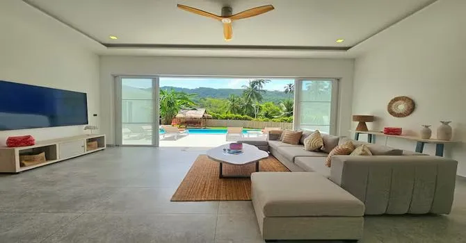 Aurina Villa  Living area