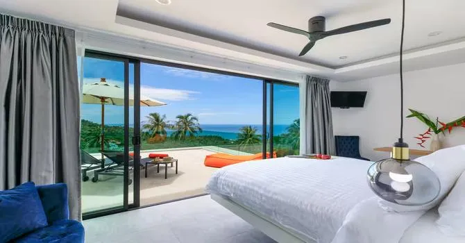 Emma Villa  Bedroom