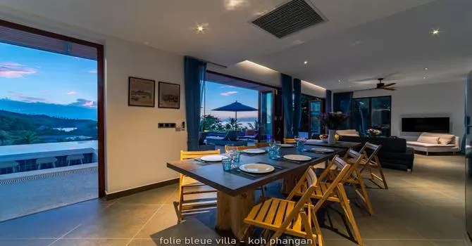 Folie Bleue  Kitchen