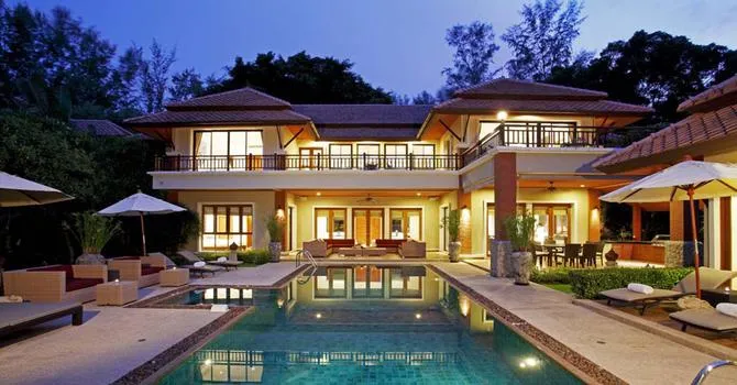 Laguna Waters    Swimming pool