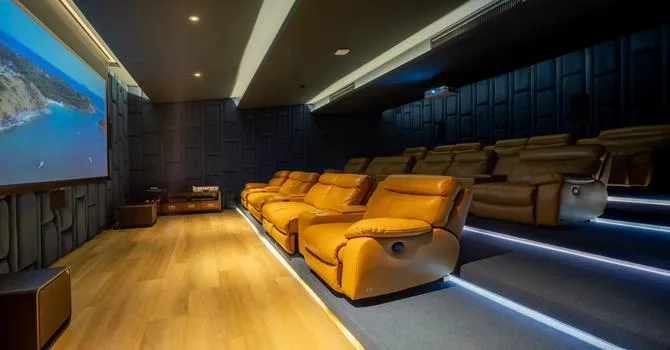 Maya Anda Villa  Cinema