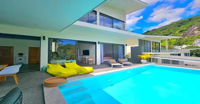 Palm Bay Villa  Swimming pool