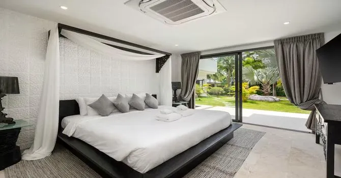 Riverside Golf Sanctuary Villa  Bedroom