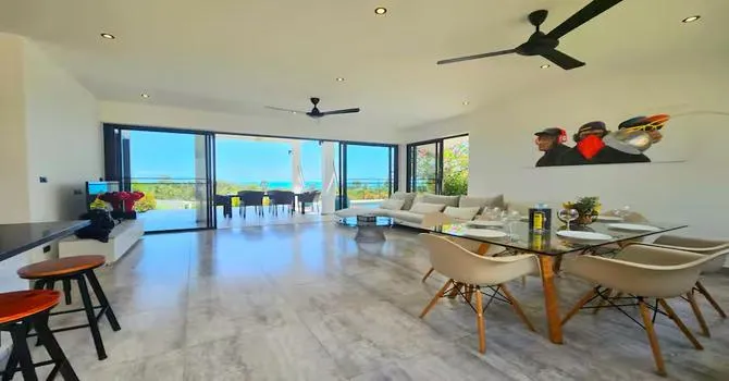 Savannah Villa  Kitchen