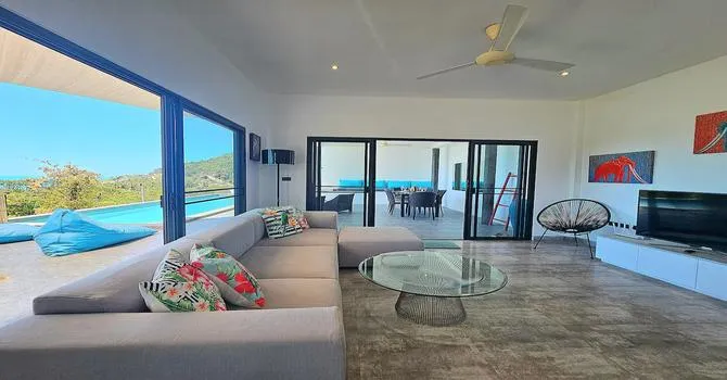 Sophie Villa  Living area