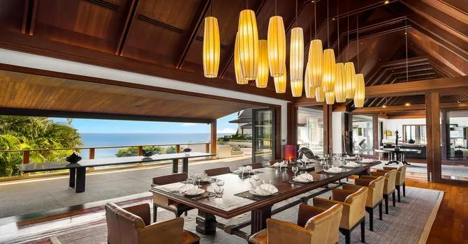 Villa Aye   Dining room