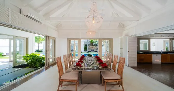 Villa Gardenia  Dining area