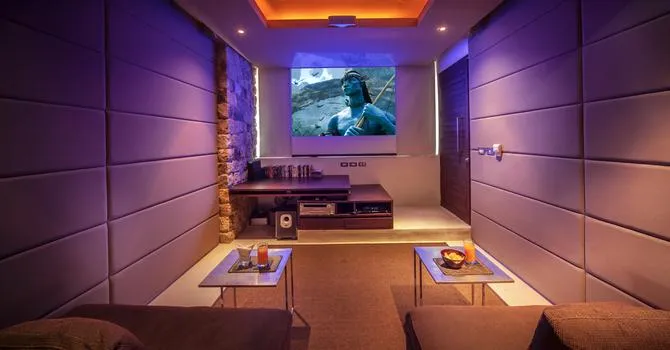 Villa Hin  Cinema