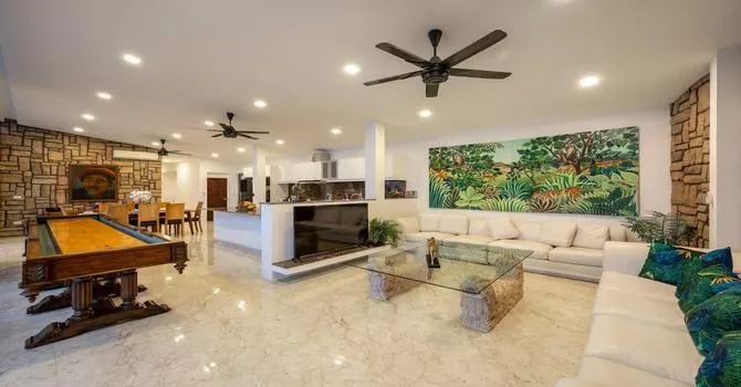 Villa Jai   Living area