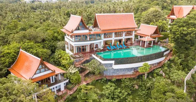 Villa Riva   Aerial shot